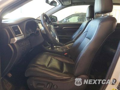 Zdjęcie 7 z 14 samochodu: 2016 TOYOTA HIGHLANDER LIMITED VIN:5TDYKRFH6GS147364 - miniatura