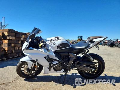 Trzecie zdjęcie samochodu z tyłu: 2023 YAMAHA YZFR7 VIN:JYARM38Y7PA001573 - miniatura