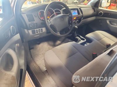 Zdjęcie 8 z 12 samochodu: 2010 TOYOTA TACOMA BASE VIN:5TEPX4EN7AZ687341 - miniatura