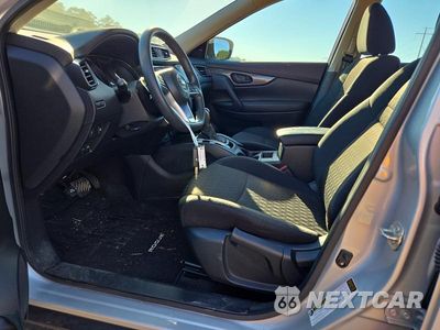 Zdjęcie 7 z 13 samochodu: 2020 NISSAN ROGUE S VIN:5N1AT2MT9LC809426 - miniatura