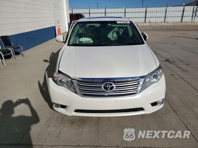 Piąte zdjęcie samochodu w środku: 2011 TOYOTA AVALON BASE VIN:4T1BK3DB1BU379016 - miniatura
