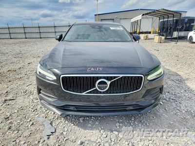Piąte zdjęcie samochodu w środku: 2018 VOLVO S90 T5 MOMENTUM VIN:LVY982MK2JP029945 - miniatura