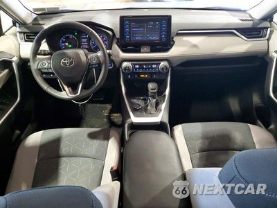 Zdjęcie 8 z 14 samochodu: 2021 TOYOTA RAV4 XLE VIN:2T3RWRFV0MW122372 - miniatura