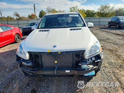 Piąte zdjęcie samochodu w środku: 2014 MERCEDES-BENZ ML 350 4MATIC VIN:4JGDA5HB3EA381762 - miniatura