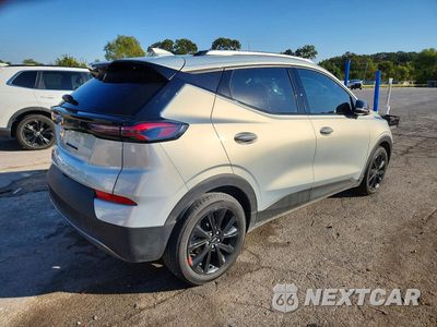 Trzecie zdjęcie samochodu z tyłu: 2023 CHEVROLET BOLT EUV LT VIN:1G1FY6S01P4115253 - miniatura