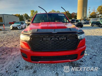 Piąte zdjęcie samochodu w środku: 2025 RAM 1500 BIG HORN/LONE STAR VIN:1C6SRFFP1SN708311 - miniatura