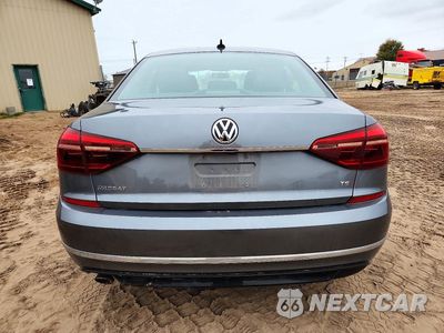 Zdjęcie 6 z 12 samochodu: 2017 VOLK PASSAT R-L VIN:1VWDT7A32HC019246 - miniatura