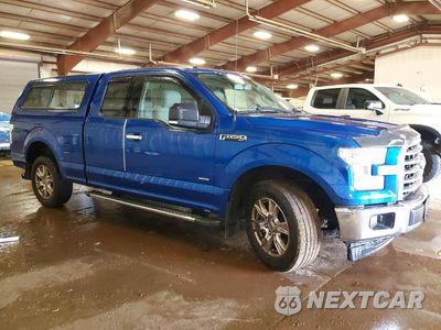 Czwarte zdjęcie samochodu z boku: 2017 FORD F150 SUPER CAB VIN:1FTEX1CP3HFA08330 - miniatura