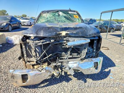 Piąte zdjęcie samochodu w środku: 2019 CHEVROLET SILVERADO LD K1500 LT VIN:2GCVKPECXK1112601 - miniatura