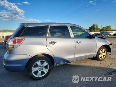 Trzecie zdjęcie samochodu z tyłu: 2006 TOYOTA MATRIX BASE VIN:2T1KR32E96C618036 - miniatura