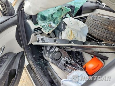 Zdjęcie 8 z 12 samochodu: 2026 HYUNDAI TUCSON SEL VIN:5NMJBCDE2TH639135 - miniatura