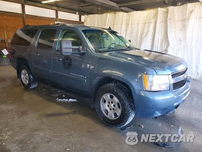 Czwarte zdjęcie samochodu z boku: 2009 CHEVROLET SUBURBAN K1500 LT VIN:1GNFK26329J108278 - miniatura