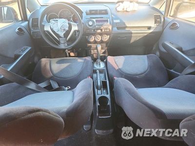Zdjęcie 8 z 13 samochodu: 2007 HONDA FIT VIN:JHMGD38457S030572 - miniatura