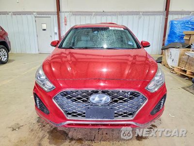 Piąte zdjęcie samochodu w środku: 2019 HYUNDAI SONATA VIN:5NPE34AF4KH778993 - miniatura