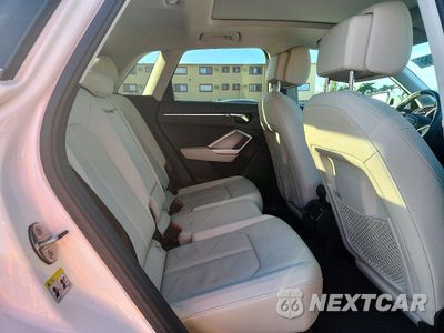 Zdjęcie 11 z 13 samochodu: 2020 AUDI Q3 PREMIUM VIN:WA1AECF34L1116836 - miniatura