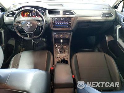 Zdjęcie 8 z 12 samochodu: 2018 VOLKSWAGEN TIGUAN SE VIN:3VV2B7AX5JM143985 - miniatura