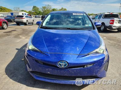 Piąte zdjęcie samochodu w środku: 2017 TOYOTA PRIUS FOUR VIN:JTDKARFU6H3053896 - miniatura