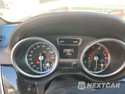 Zdjęcie 9 z 13 samochodu: 2014 MERCEDES-BENZ GL 550 4MATIC VIN:4JGDF7DE1EA352855 - miniatura