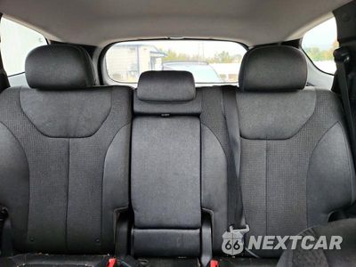 Zdjęcie 10 z 13 samochodu: 2019 HYUNDAI SANTA FE SE VIN:5NMS23AD0KH010584 - miniatura