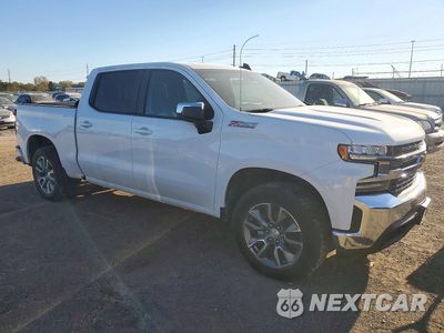 Czwarte zdjęcie samochodu z boku: 2021 CHEVROLET SILVERADO K1500 LT VIN:1GCUYDED9MZ136710 - miniatura