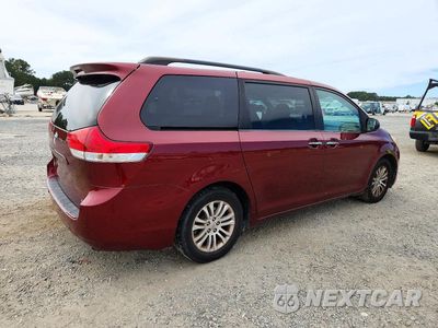 Trzecie zdjęcie samochodu z tyłu: 2011 TOYOTA SIENNA XLE 8-PASSENGER VIN:5TDYK3DC3BS004613 - miniatura