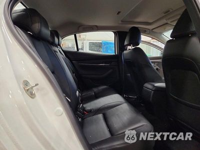 Zdjęcie 10 z 12 samochodu: 2026 MAZDA 3 PREFERRED VIN:JM1BPACL2T1857855 - miniatura