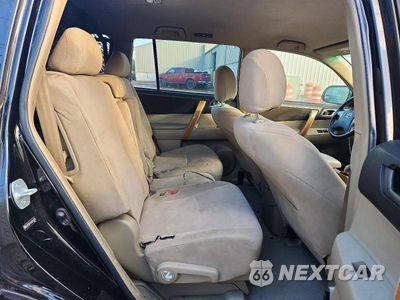 Zdjęcie 11 z 14 samochodu: 2008 TOYOTA HIGHLANDER HYBRID VIN:JTEEW41A482013235 - miniatura