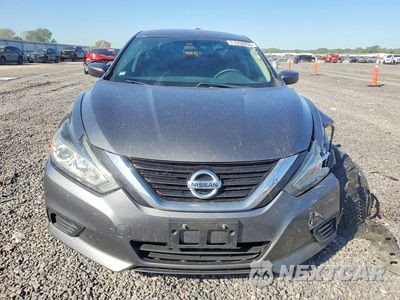 Piąte zdjęcie samochodu w środku: 2018 NISSAN ALTIMA 2.5 S VIN:1N4AL3AP0JC198948 - miniatura