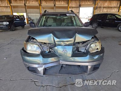 Piąte zdjęcie samochodu w środku: 2004 MITSUBISHI OUTLANDER LS VIN:JA4LX31F54U052391 - miniatura