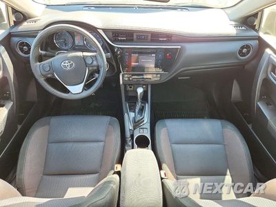 Zdjęcie 8 z 12 samochodu: 2019 TOYOTA COROLLA LE VIN:2T1BURHE8KC147144 - miniatura