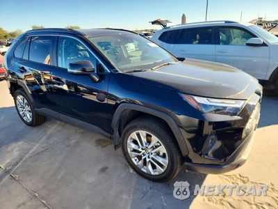 Czwarte zdjęcie samochodu z boku: 2025 TOYOTA RAV4 XLE PREMIUM VIN:2T3C1RFV7SC355037 - miniatura