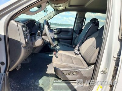 Zdjęcie 7 z 12 samochodu: 2024 CHEVROLET SILVERADO K1500 TRAIL BOSS CUSTOM VIN:3GCPDCEK9RG206781 - miniatura