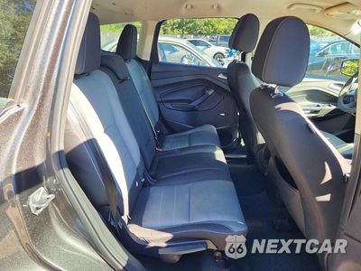 Zdjęcie 11 z 13 samochodu: 2016 FORD ESCAPE SE VIN:1FMCU9GX2GUC04063 - miniatura