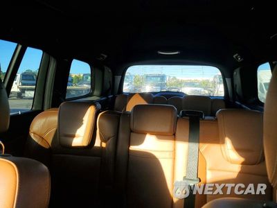 Zdjęcie 10 z 14 samochodu: 2017 MERCEDES-BENZ GLS 550 4MATIC VIN:4JGDF7DE5HA745911 - miniatura
