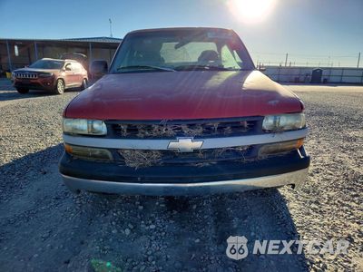 Piąte zdjęcie samochodu w środku: 2000 CHEVROLET SILVERADO C1500 VIN:1GCEC19V1YZ172787 - miniatura