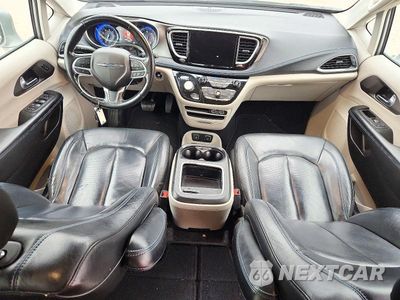 Zdjęcie 8 z 13 samochodu: 2021 CHRYSLER PACIFICA TOURING L VIN:2C4RC1BG1MR520542 - miniatura