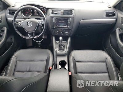 Zdjęcie 8 z 12 samochodu: 2017 VOLKSWAGEN JETTA SE VIN:3VWDB7AJ7HM382139 - miniatura