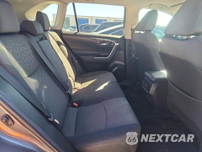 Zdjęcie 11 z 14 samochodu: 2021 TOYOTA RAV4 XLE VIN:2T3P1RFV9MW152816 - miniatura