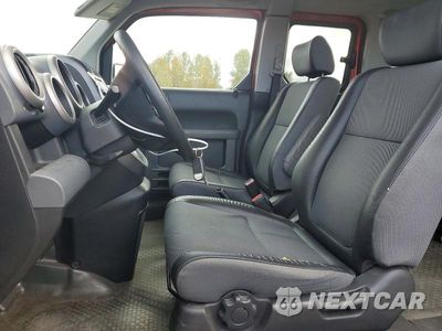 Zdjęcie 7 z 14 samochodu: 2005 HONDA ELEMENT EX VIN:5J6YH286X5L031594 - miniatura