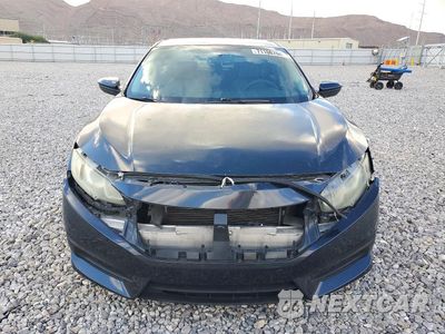 Piąte zdjęcie samochodu w środku: 2017 HONDA CIVIC LX VIN:19XFC2F57HE078620 - miniatura