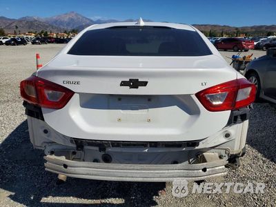 Zdjęcie 6 z 12 samochodu: 2019 CHEVROLET CRUZE LT VIN:1G1BE5SM2K7109764 - miniatura
