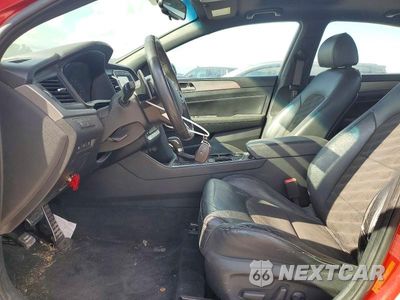 Zdjęcie 7 z 13 samochodu: 2019 HYUNDAI SONATA SPORT VIN:5NPE34AF1KH761441 - miniatura