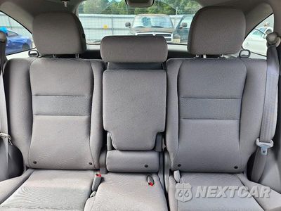 Zdjęcie 10 z 14 samochodu: 2010 HONDA CR-V LX VIN:3CZRE3H31AG703106 - miniatura