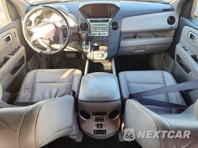 Zdjęcie 8 z 13 samochodu: 2010 HONDA PILOT TOURING VIN:5FNYF4H95AB032750 - miniatura