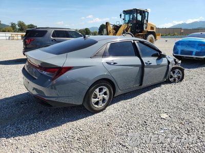 Trzecie zdjęcie samochodu z tyłu: 2022 HYUNDAI ELANTRA SE VIN:KMHLL4AG8NU325028 - miniatura
