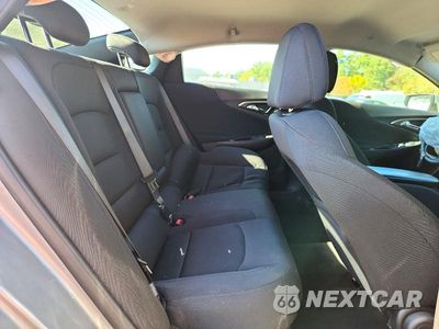 Zdjęcie 10 z 12 samochodu: 2025 CHEVROLET MALIBU LT VIN:1G1ZD5ST0SF134600 - miniatura