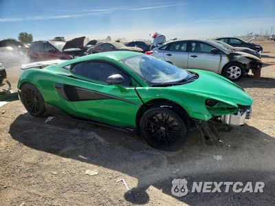 Czwarte zdjęcie samochodu z boku: 2019 MCLAREN AUTOMOTIVE 600LT VIN:SBM13RAA4KW007242 - miniatura