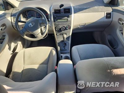 Zdjęcie 8 z 12 samochodu: 2009 TOYOTA COROLLA LE VIN:1NXBU40E79Z117494 - miniatura