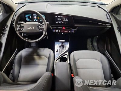 Zdjęcie 8 z 13 samochodu: 2026 KIA NIRO LX VIN:KNDCP3LE4T5316896 - miniatura