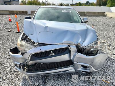 Piąte zdjęcie samochodu w środku: 2011 MITSUBISHI OUTLANDER SPORT SE VIN:JA4AR4AUXBZ013270 - miniatura
